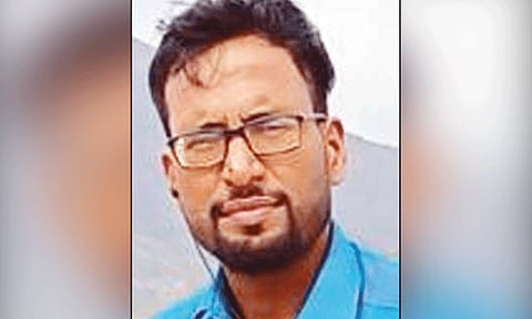 மனைவியுடன் பிறந்தநாள் கொண்டாடிவிட்டு வாலிபர் தற்கொலை