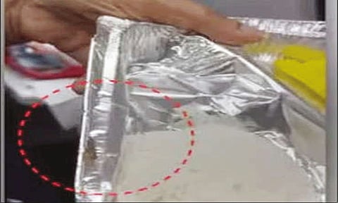 'வந்தே பாரத்' ரெயிலில் வழங்கிய காலை உணவில் கரப்பான் பூச்சிகள் - பயணிகள் அதிர்ச்சி