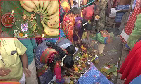 ஆடிப்பெருக்கு விழா - காவிரி ஆற்றில் புனித நீராடி பொதுமக்கள் வழிபாடு