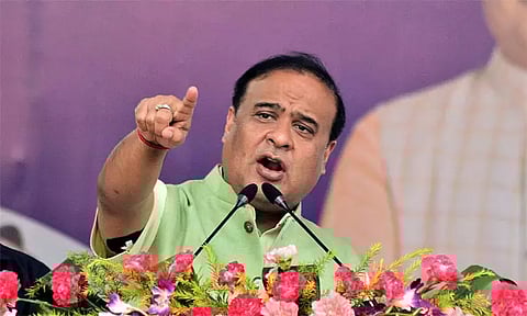 அசாமில் பிறந்தவர்களுக்கு மட்டும் அரசு வேலை - ஹிமந்தா பிஸ்வா சர்மா