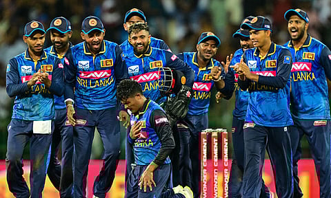 2-வது ஒருநாள் போட்டி: வாண்டர்சே அபார பந்துவீச்சு... இந்தியாவை வீழ்த்தி இலங்கை வெற்றி