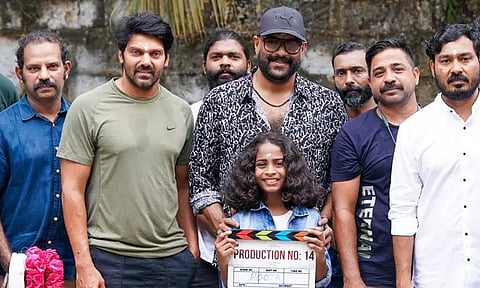 பூஜையுடன் தொடங்கும் ஆர்யாவின் புதிய படம்