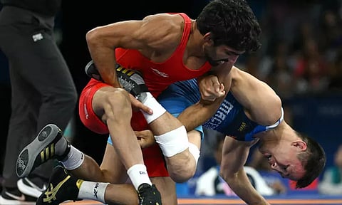 பாரீஸ் ஒலிம்பிக் மல்யுத்தம்: இந்திய வீரர் அமன் ஷெராவத் காலிறுதிக்கு தகுதி