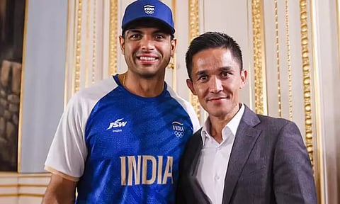 நீரஜ் சோப்ராவை நேரில் சந்தித்து வாழ்த்திய சுனில் சேத்ரி