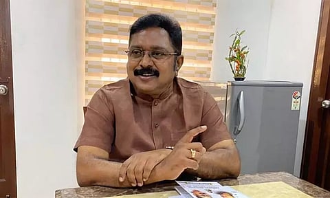 பாடப்புத்தகங்களின் விலை உயர்வு: டிடிவி தினகரன் கண்டனம்