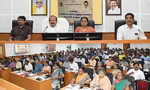 தோட்டக்கலை பயிர்களின் சாகுபடியை விரிவுபடுத்த அமைச்சர் எம்.ஆர்.கே. பன்னீர்செல்வம் அறிவுறுத்தல்