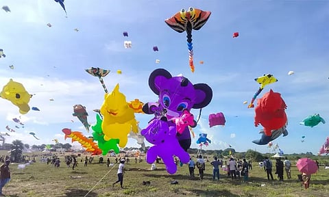 திருவிடந்தை கடற்கரை பகுதியில் சர்வதேச காற்றாடி திருவிழா