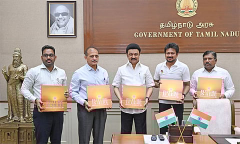 கேலோ இந்தியா விளையாட்டு போட்டிகள் குறித்த காலப்பேழை புத்தகம்: முதல்-அமைச்சர் வெளியிட்டார்