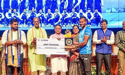 image courtesy:twitter/@DilipTirkey