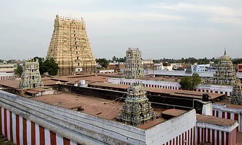 சங்கரநாராயண சுவாமி கோவில் கும்பாபிஷேகம்: தென்காசி மாவட்டத்துக்கு இன்று உள்ளூர் விடுமுறை