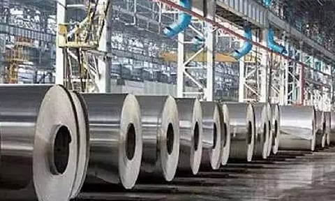 கோப்புப்படம் https://www.dailythanthi.com/News/India/govt-scraps-export-tax-on-low-grade-iron-ore-some-steel-intermediates-840786