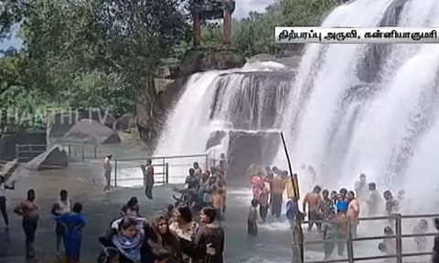 திற்பரப்பு அருவியில் 6 நாட்களுக்குப் பிறகு அனுமதி - சுற்றுலா பயணிகள் மகிழ்ச்சி