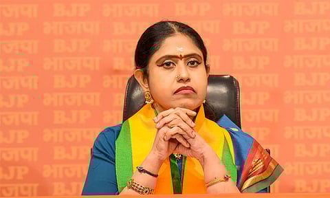 நடிகர் விஜய் கட்சி தொடங்கியதற்கு ராகுல்காந்திதான் காரணம்- விஜயதரணி