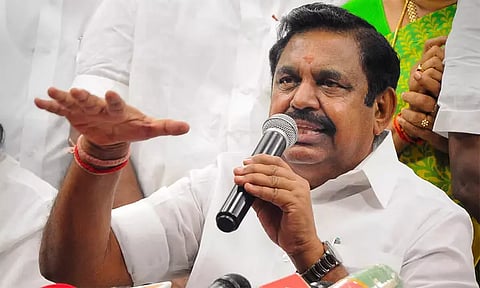 அரசு மருத்துவமனைகளில் நிலவும் சுகாதார சீர்கேடுகளை சரி செய்ய வேண்டும்: எடப்பாடி பழனிசாமி