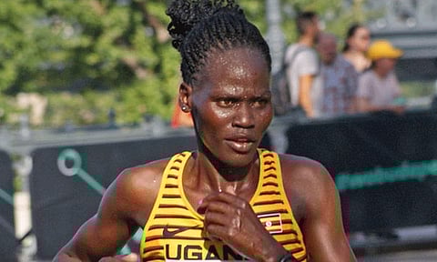 காதலனால் தீவைத்து எரிக்கப்பட்ட ஒலிம்பிக் தடகள வீராங்கனை உயிரிழப்பு