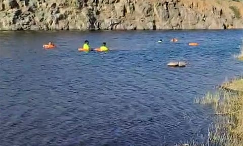 நெல்லையில் வெள்ளநீர் கால்வாயில் மூழ்கி 3 மாணவர்கள் பலி