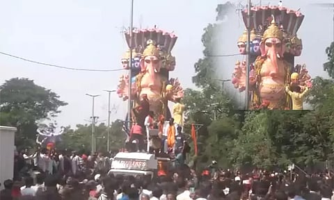 சதுர்த்தி கொண்டாட்டத்தின் நிறைவு நாள்.. விநாயகர் ஊர்வலம் தொடங்கியது