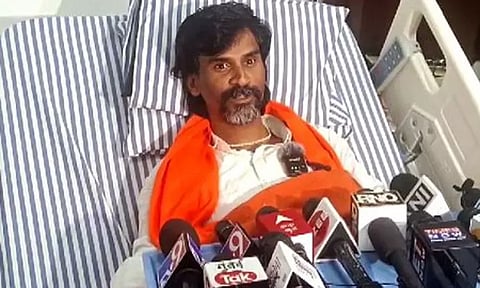 மராத்தா இட ஒதுக்கீட்டிற்காக மீண்டும் உண்ணாவிரதம் தொடங்கிய ஜரங்கே