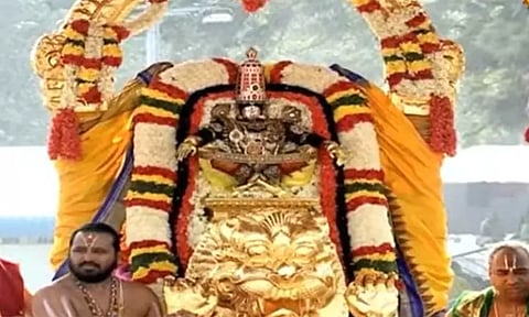 திருப்பதி பிரம்மோற்சவ விழா 3-வது நாள்: சிம்ம வாகனத்தில் மலையப்பசாமி வீதிஉலா