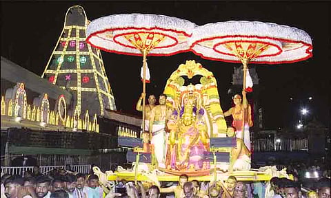 திருப்பதி கருட சேவை: ஆண்டாள் சூடிக்கொடுத்த மாலை இன்று திருப்பதி செல்கிறது