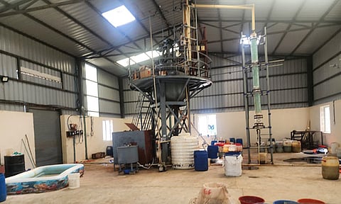 தொழிற்சாலையில் இருந்து ரூ.1800 கோடி மதிப்புள்ள போதைப்பொருள் பறிமுதல்