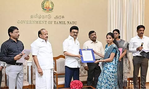 83 உதவி வேளாண்மை அலுவலர்களுக்கு பணி நியமன ஆணை - முதல்-அமைச்சர் வழங்கினார்