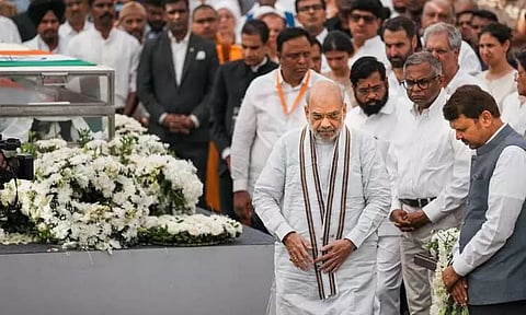 ரத்தன் டாடா உடலுக்கு மத்திய மந்திரி அமித்ஷா அஞ்சலி