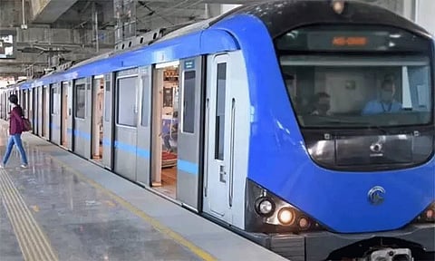 'மெட்ரோ ரெயில் நிலையங்களில் தண்ணீர் தேங்கவில்லை' - நிர்வாகம் விளக்கம்