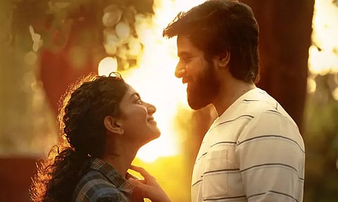 10 மில்லியன் பார்வைகளை கடந்த 'ஹே மின்னலே' பாடல்