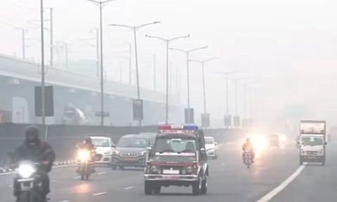 டெல்லியில் தொடர்ந்து மோசமடைந்த காற்றின் தரம்...மக்கள் அவதி