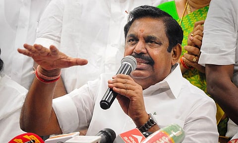 பகுதிநேர ஆசிரியர்களுக்கு முன்கூட்டியே சம்பளம் வழங்க வேண்டும்: எடப்பாடி பழனிசாமி