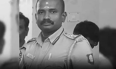 மின்சாரம் தாக்கி எஸ்.ஐ. உயிரிழப்பு