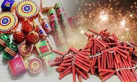 தமிழகம் முழுவதும் பட்டாசு வெடித்து 82 பேர் காயம் - தீயணைப்புத் துறை தகவல்