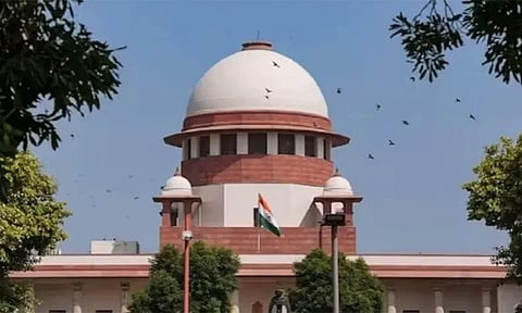 98 சதவீத பள்ளிகளில் மாணவிகளுக்கு தனி கழிவறை வசதி உள்ளது - சுப்ரீம் கோர்ட்டில் மத்திய அரசு தகவல்