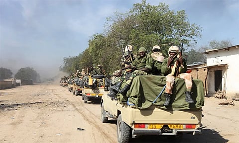 ராணுவம், பயங்கரவாதிகள் இடையே மோதல் - 113 பேர் பலி