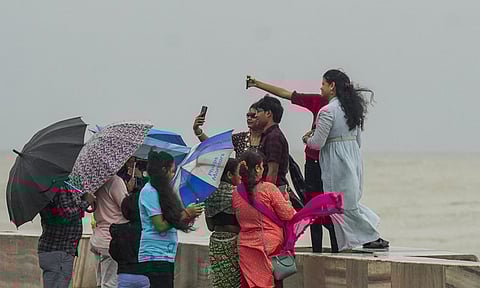 தென்மேற்கு வங்கக்கடல் பகுதிகளில் உருவானது காற்றழுத்த தாழ்வு பகுதி