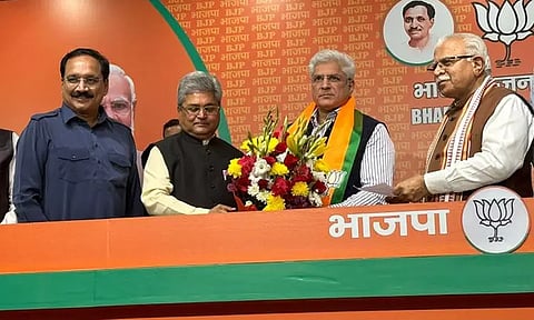 பாஜகவில் இணைந்தார் கைலாஷ் கெலாட்