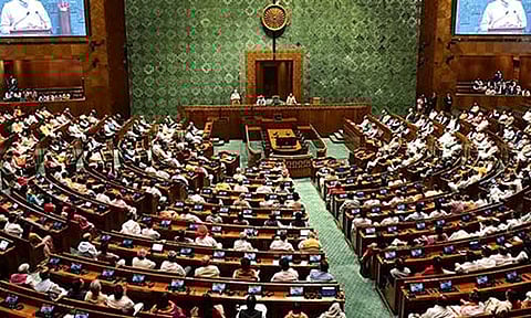 நாடாளுமன்ற குளிர்கால கூட்டத்தொடர்: அனைத்துக் கட்சி கூட்டத்திற்கு மத்திய அரசு அழைப்பு