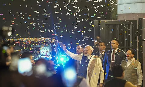 மராட்டியத்தில் ஆட்சியை தக்கவைத்த பாஜக கூட்டணி: ஜார்கண்டில் ஆட்சியை தக்கவைத்த காங்கிரஸ் கூட்டணி