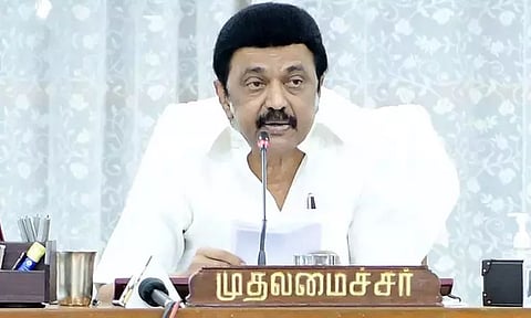 அரசியலமைப்பு சட்ட தினம்: பள்ளி, கல்லூரிகளில் போட்டிகள் நடத்த முதல்-அமைச்சர் உத்தரவு