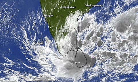 வலுப்பெற்றது காற்றழுத்த தாழ்வு மண்டலம்... டெல்டா மாவட்டங்களில் அதிகரிக்கும் கனமழை