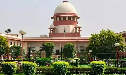 சபாநாயகருக்கு எதிரான அவதூறு வழக்கு: அதிமுக மேல்முறையீடு மனு இன்று விசாரணை