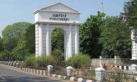 கனமழை பாதிப்பு: புதுச்சேரி பல்கலைக்கழக தேர்வுகள் ஒத்திவைப்பு