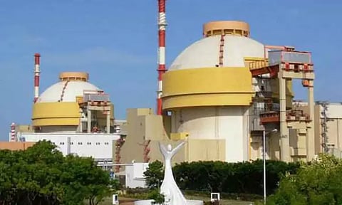 கூடங்குளம் அணுஉலை விவகாரம்: விசாரணையை தள்ளிவைத்தது சுப்ரீம் கோர்ட்டு