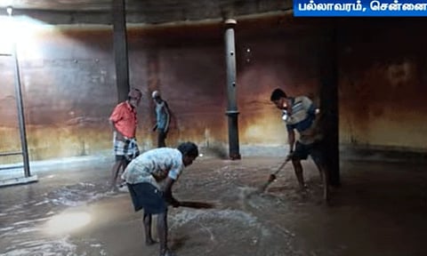 சென்னை பல்லாவரத்தில் குடிநீர் குழாய்களை தூய்மைப்படுத்தும் பணி தீவிரம்