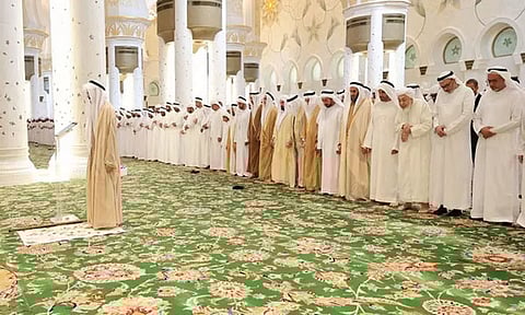 ஐக்கிய அரபு அமீரகத்தில் மழை வேண்டி அதிபர், மக்கள் பிரார்த்தனை