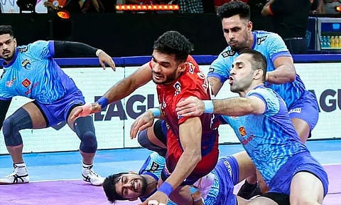 புரோ கபடி லீக்; உ.பி. யோத்தாஸ் - பெங்கால் வாரியர்ஸ் ஆட்டம் 'டிரா'