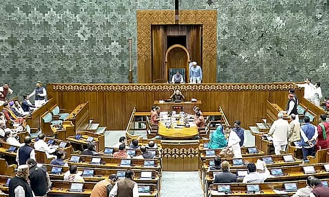 அரசியல் சாசனம் மீது நாடாளுமன்றத்தில் இன்று விவாதம்