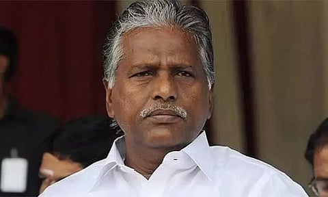 அதிமுக தொண்டர்களை நம்பி உள்ளது- கே.பி.முனுசாமி பேச்சு