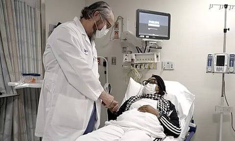 பரிசோதனையில் முன்னேற்றம்.. பன்றியின் சிறுநீரகம் பொருத்தப்பட்ட பெண் நன்றாக இருக்கிறார்